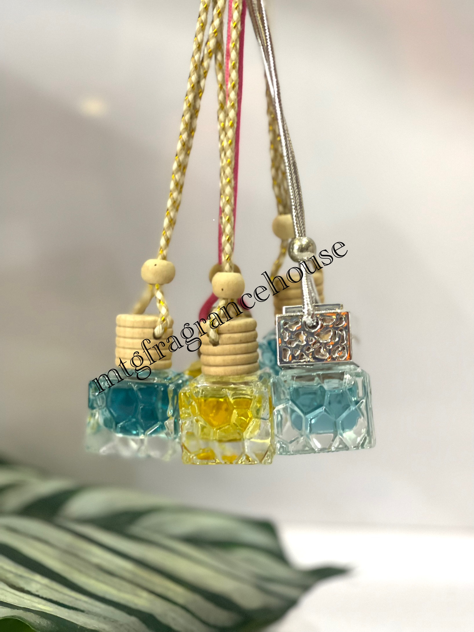 REARVIEW MIRROW DIFFUSER