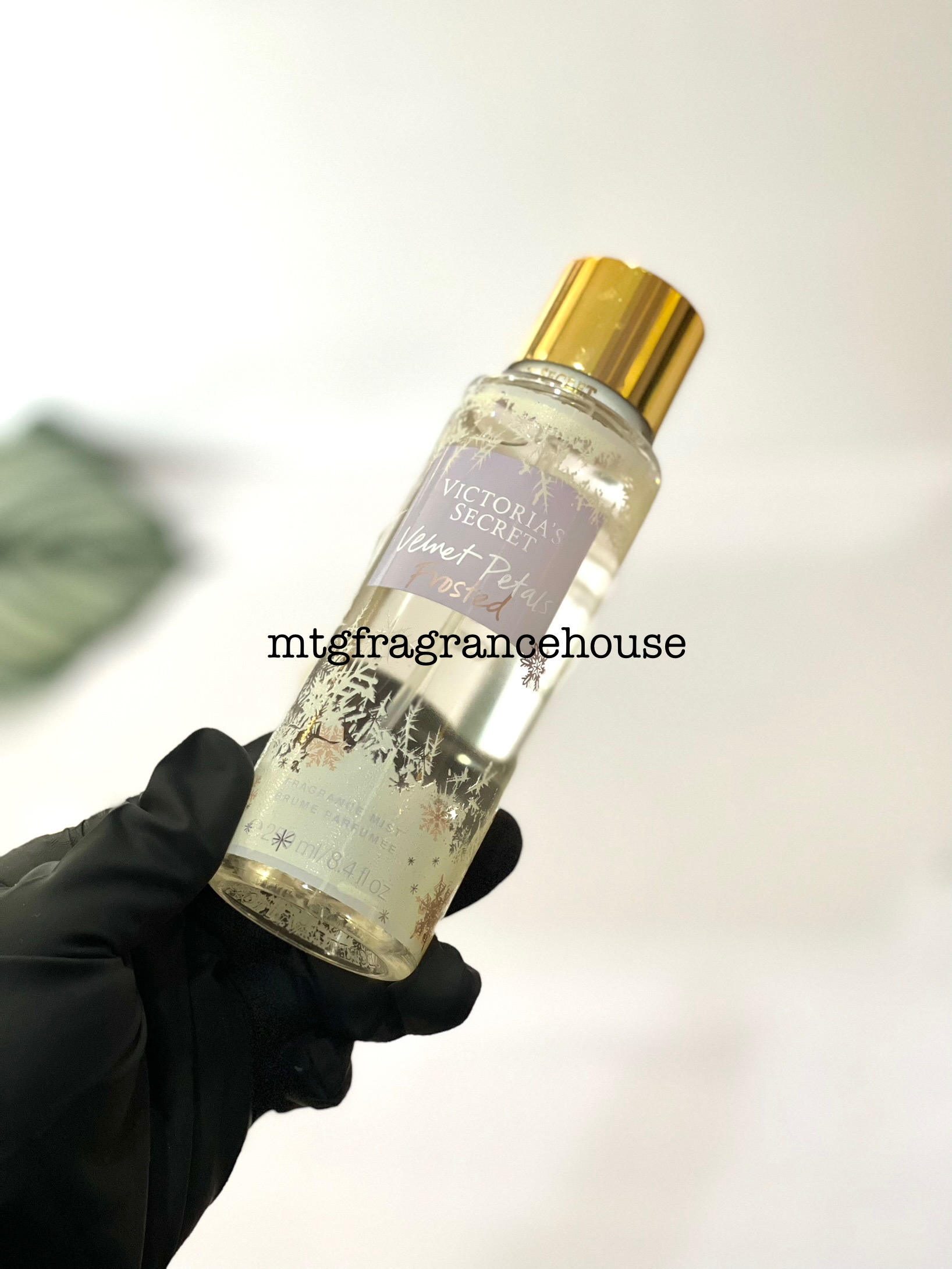 VICTORIA SECRET BODY MIST 250ML - VELVET PETALS frosted