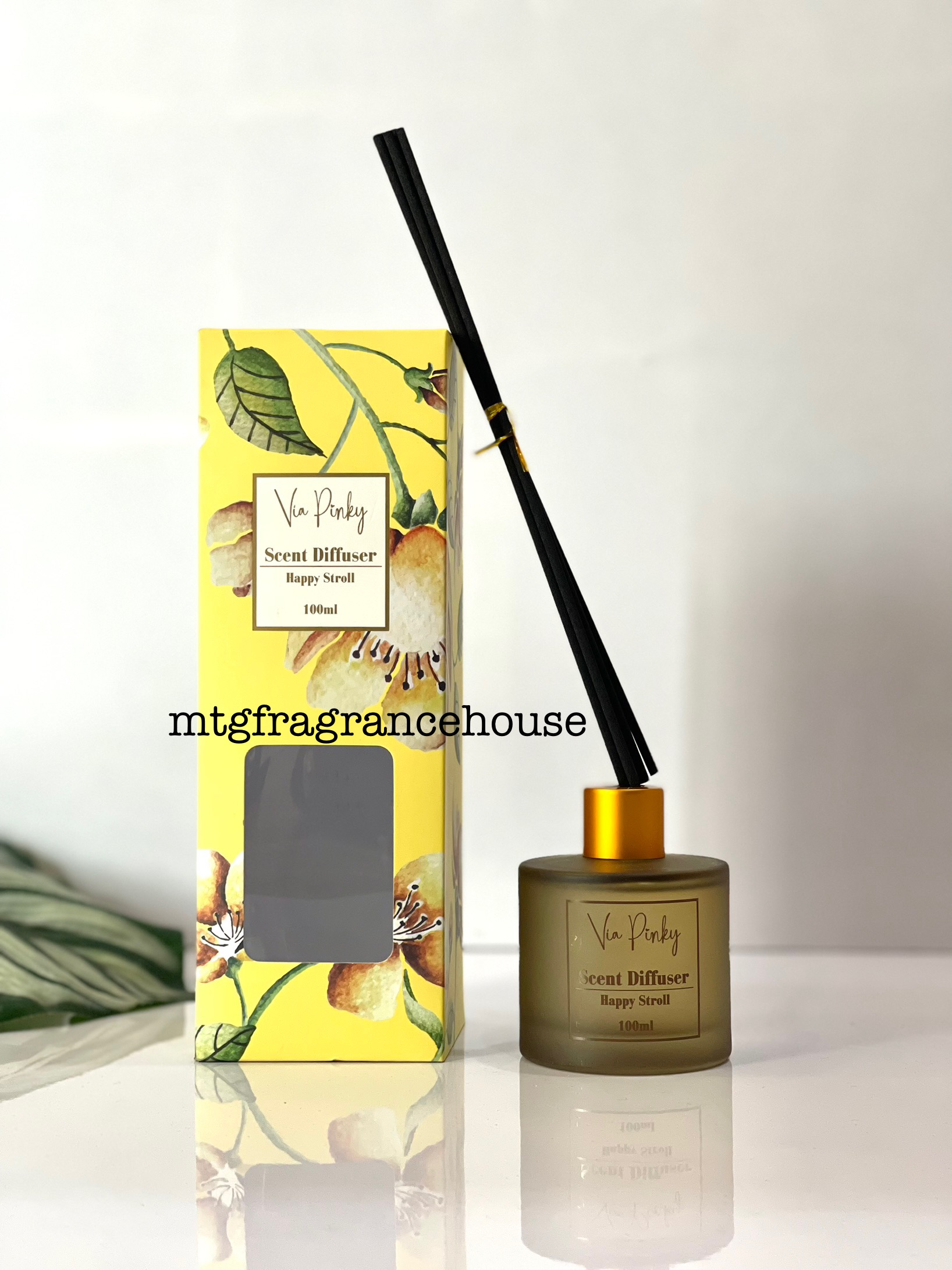 VIA PINKY REED DIFFUSER 100ML - HAPPY STROLL