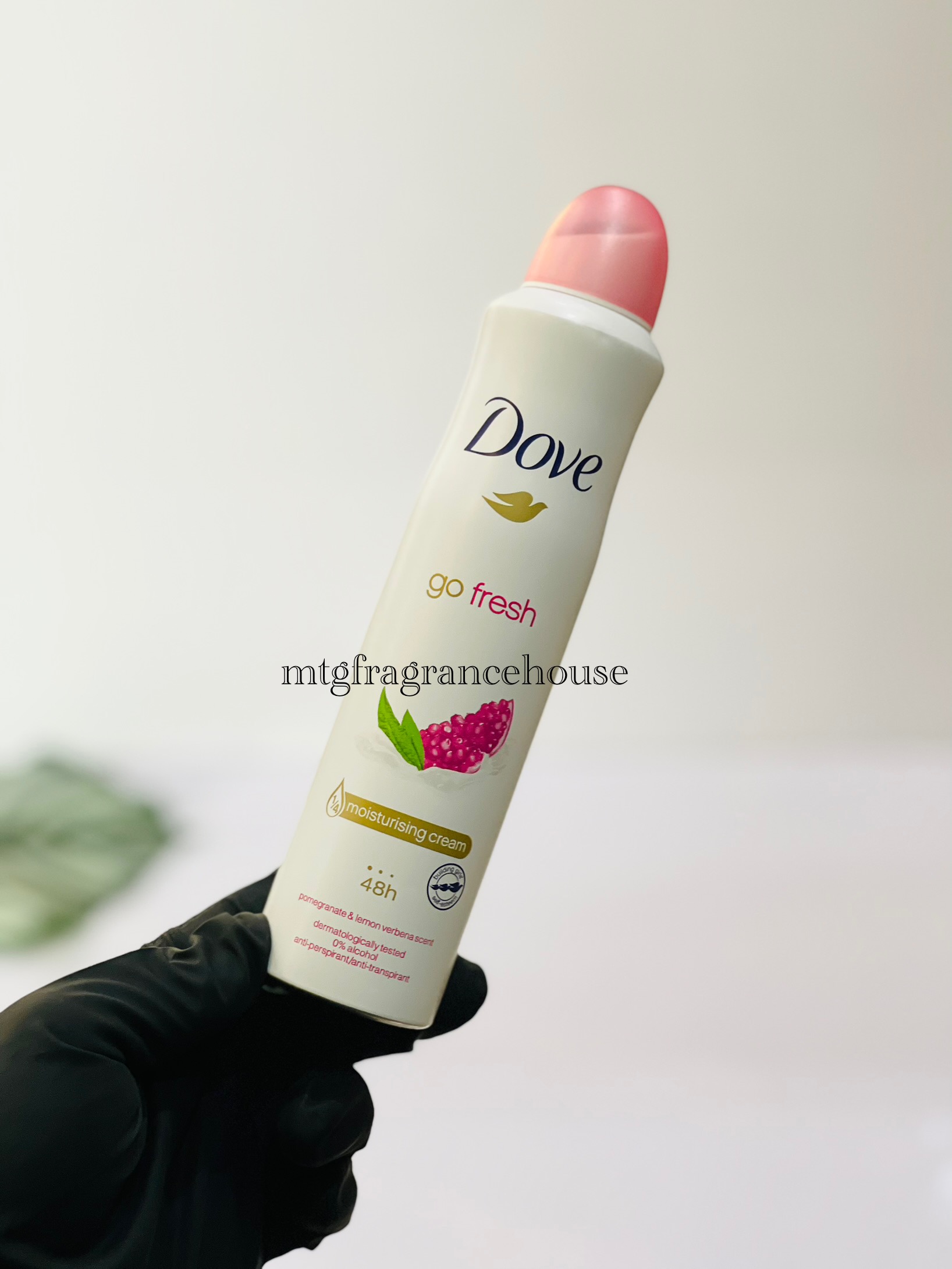 DOVE ANTI-PERSPIRANT SPRAY - GO FRESH pomegranate & lemon verbena scent
